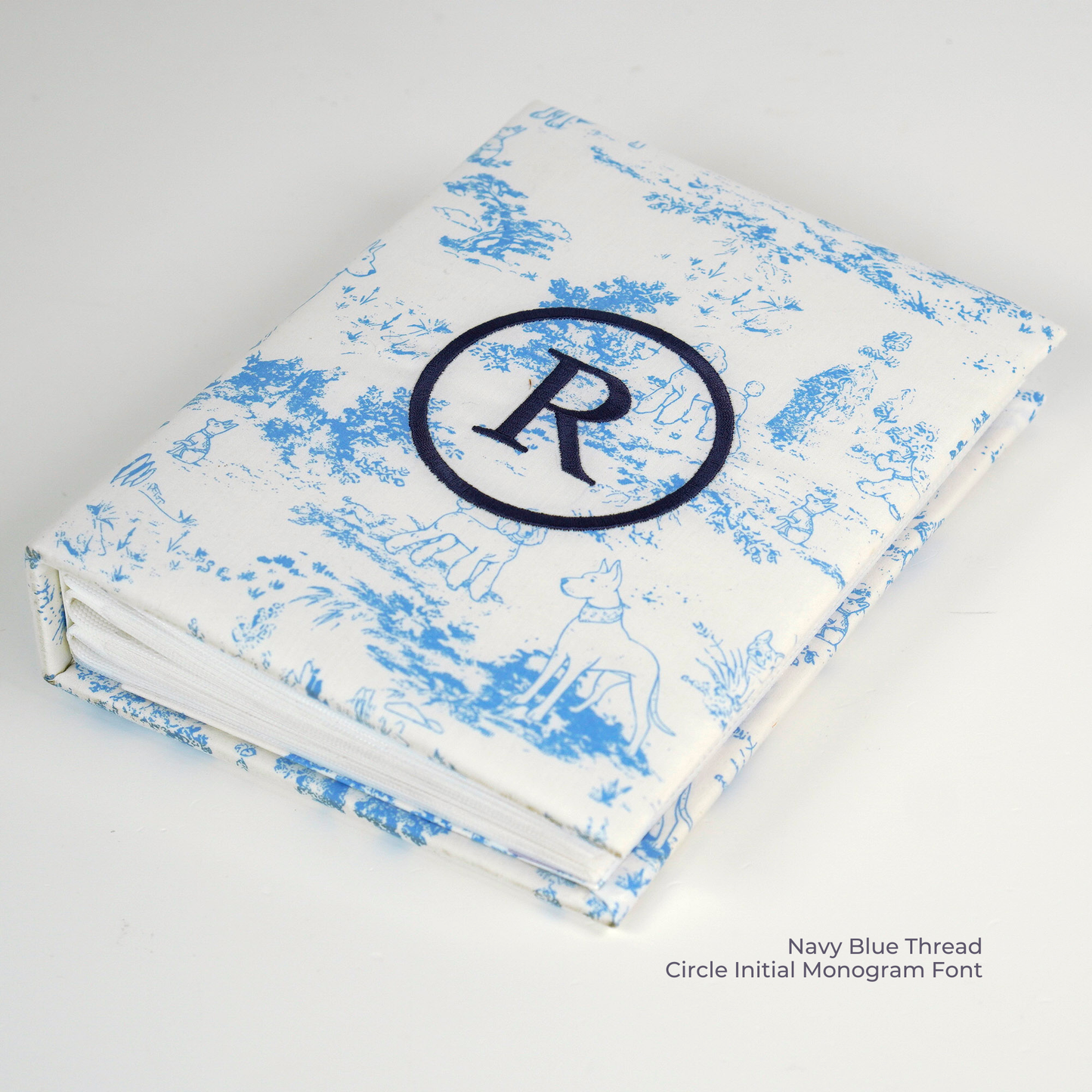 Heirloom Hounds Toile – Medium Hardbound Album