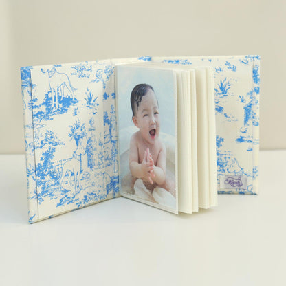 Heirloom Hounds Toile – Small Hardbound Photo Album