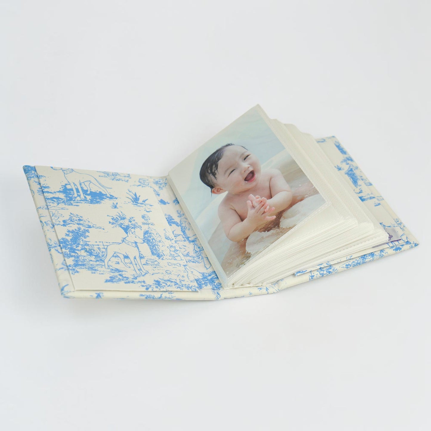 Heirloom Hounds Toile – Small Hardbound Photo Album