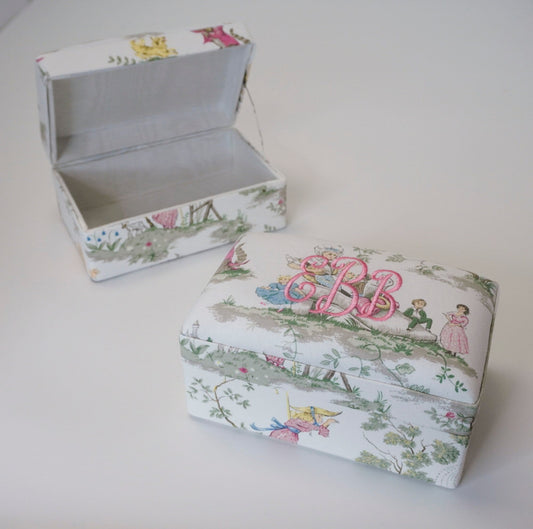 Nursery Rhyme Toile – Small Baby Keepsake Box